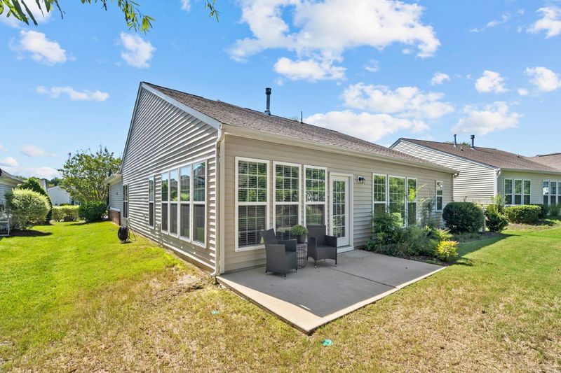 504 Garendon Dr, Cary, NC 27519