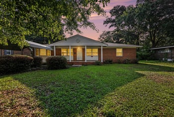 504 Griswold St, Selma, NC 27576