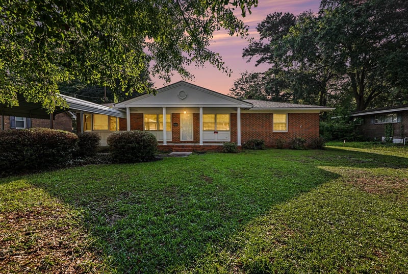504 Griswold St, Selma, NC 27576