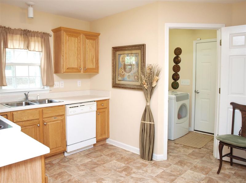 504 Groveton Trl, Wake Forest, NC 27587