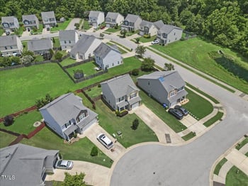 504 Gumview Cir, Fuquay Varina, NC 27526