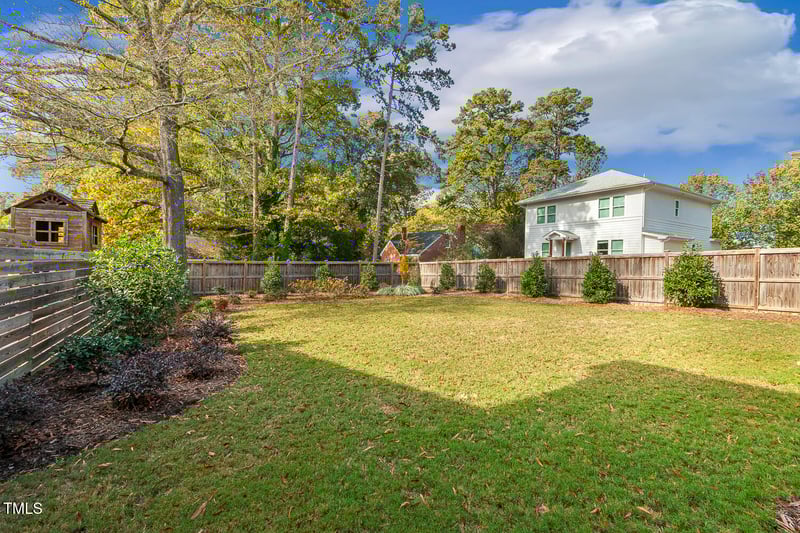 504 Heather Dr, Raleigh, NC 27606