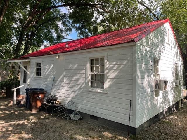 504 Hickory Ave, Sanford, NC 27330