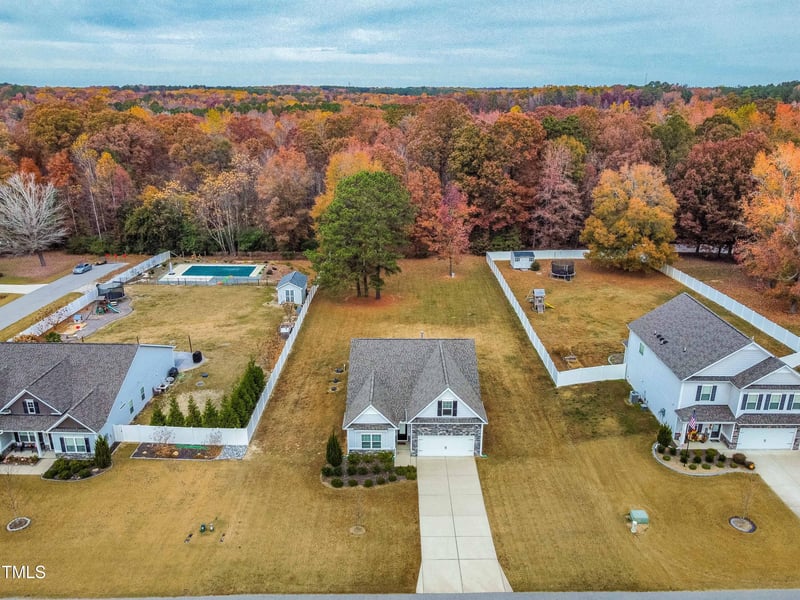 504 Highland Rhodes Dr, Clayton, NC 27520