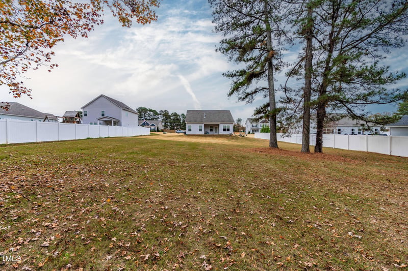 504 Highland Rhodes Dr, Clayton, NC 27520