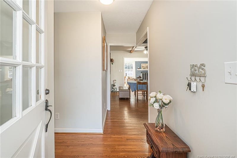 504 Jamestown Ave, Fayetteville, NC 28303