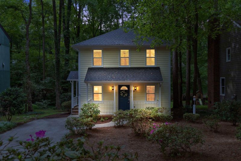 504 Lochness Ln, Cary, NC 27511
