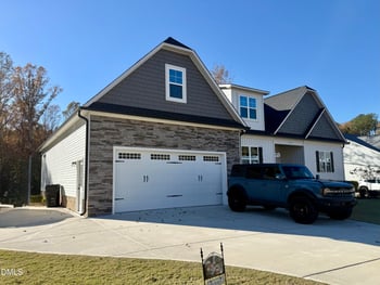 504 Long Grass Dr, Smithfield, NC 27577