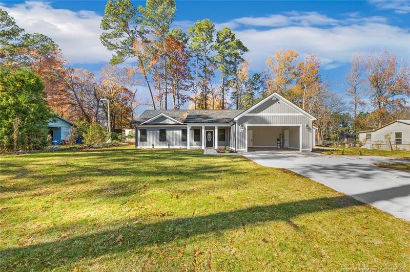504 Nixon Dr, Sanford, NC 27330