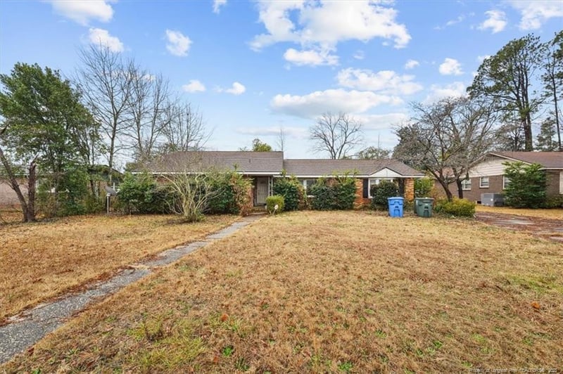 504 Northampton Rd, Fayetteville, NC 28303