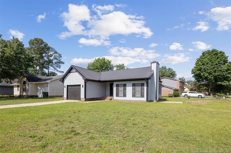 504 Offing Dr, Fayetteville, NC 28314