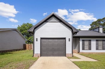 504 Offing Dr, Fayetteville, NC 28314
