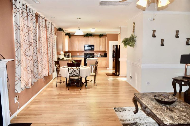 504 Poplar St, Durham, NC 27703