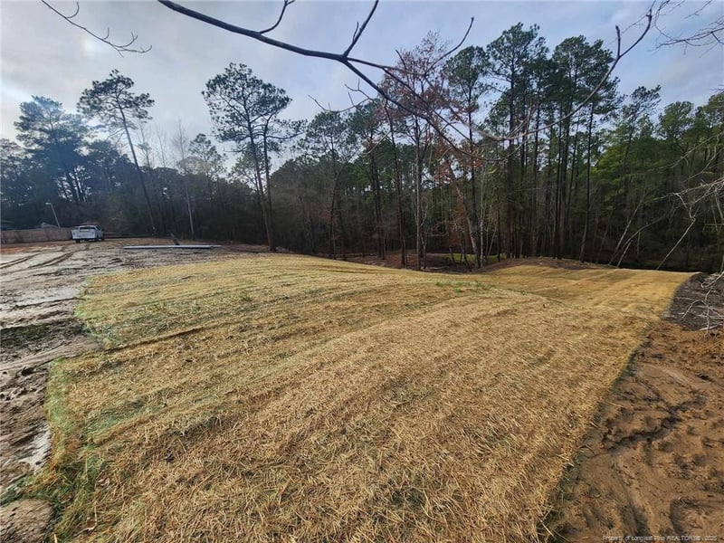 504 Porter Rd, Hope Mills, NC 28348