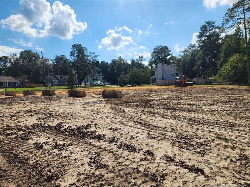 504 Porter Rd, Hope Mills, NC 28348