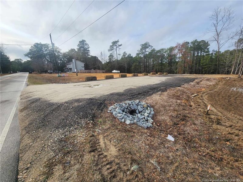 504 Porter Rd, Hope Mills, NC 28348