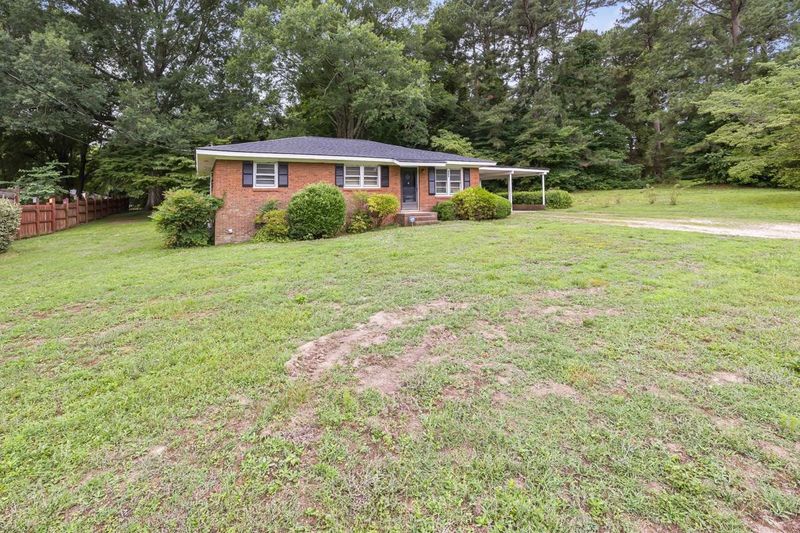 504 Proctor St, Zebulon, NC 27597