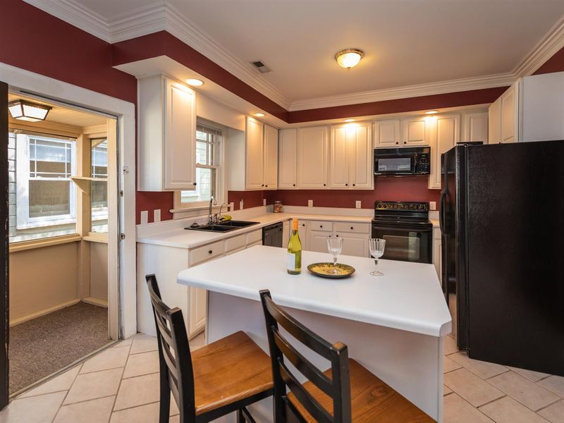 504 N Queen St, Durham, NC 27701