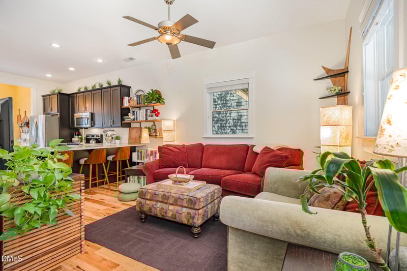 504 Saunders St, Raleigh, NC 27603