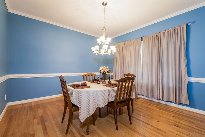 504 Sherrybrook Dr, Raleigh, NC 27610