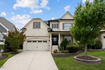 504 Simbury Glen Ct, Cary, NC 27519
