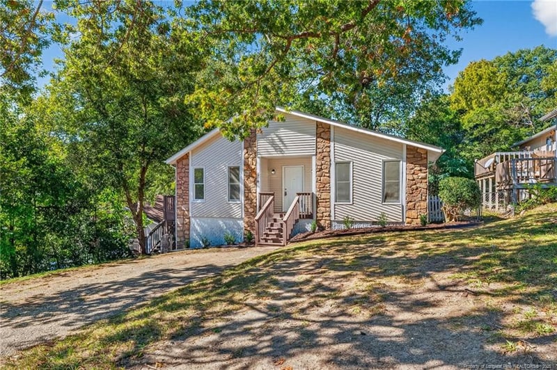 504 Singletary Pl, Fayetteville, NC 28314