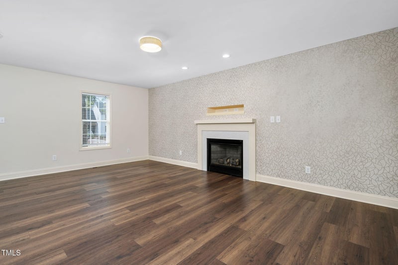 504 Southampton Dr, Knightdale, NC 27545