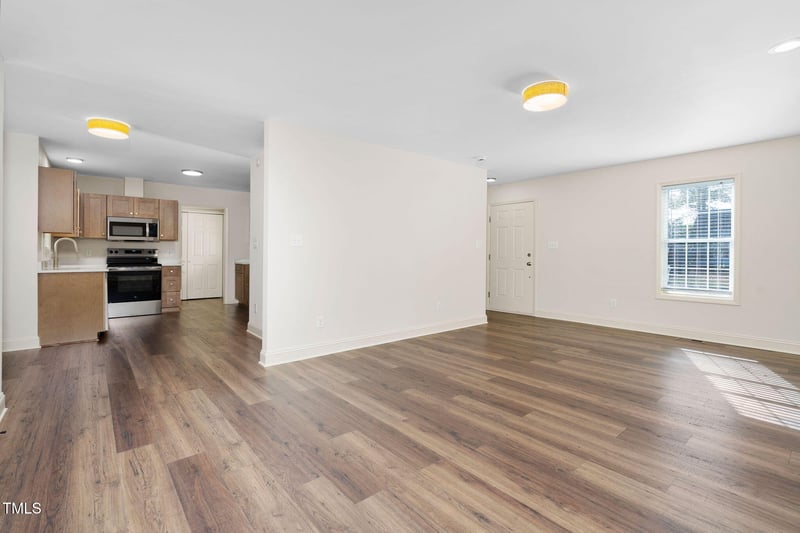 504 Southampton Dr, Knightdale, NC 27545