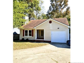 504 Stone Way Ct, Fayetteville, NC 28301