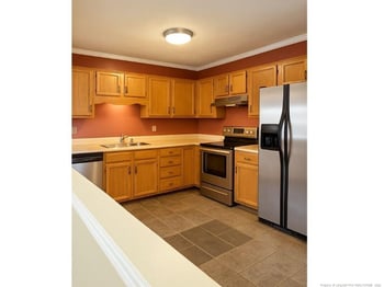 504 Stone Way Ct, Fayetteville, NC 28301