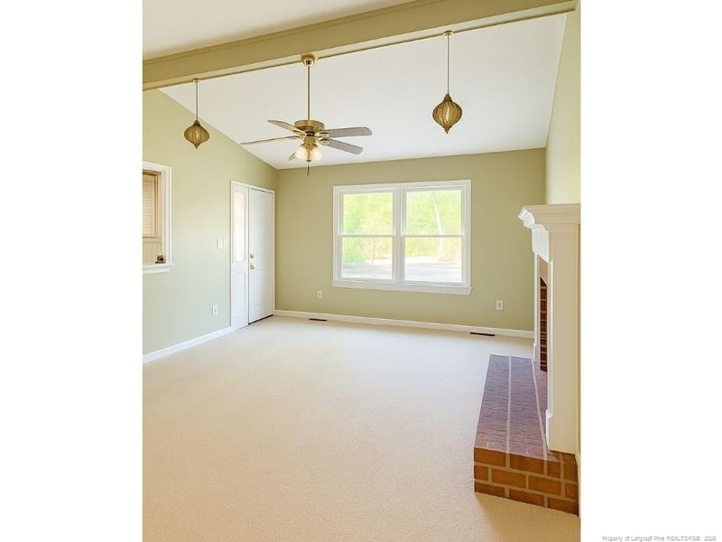 504 Stone Way Ct, Fayetteville, NC 28301