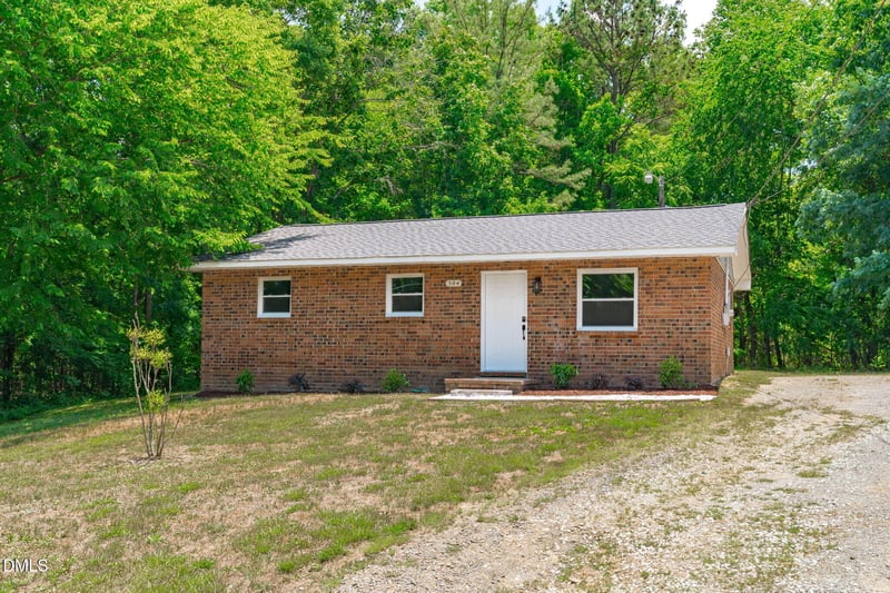 504 Tuliptree Rd, Hillsborough, NC 27278