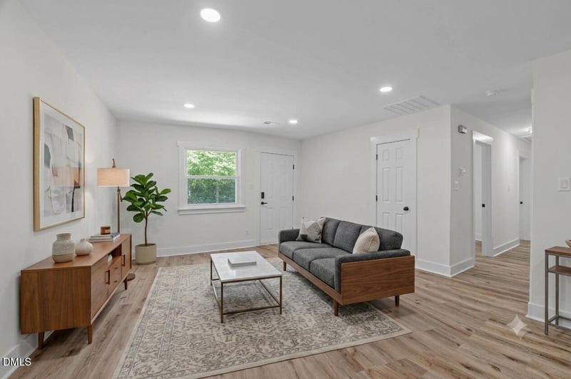 504 Tuliptree Rd, Hillsborough, NC 27278