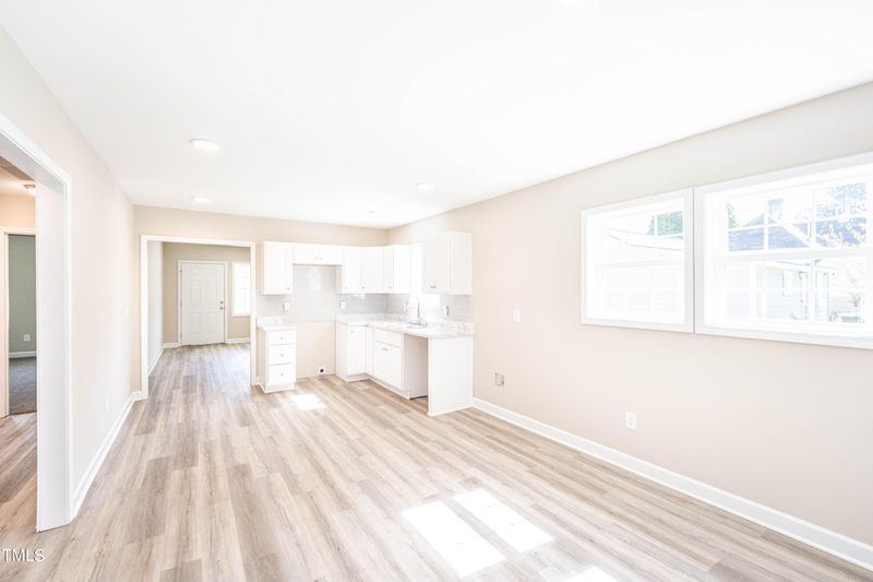 504 E Vance St, Dunn, NC 28334