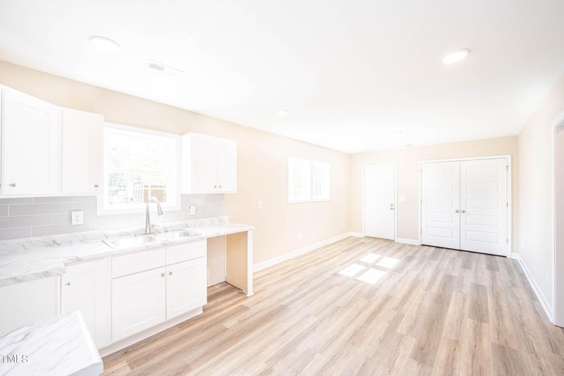 504 E Vance St, Dunn, NC 28334