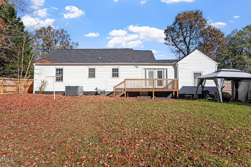 504 Ward St, Graham, NC 27253