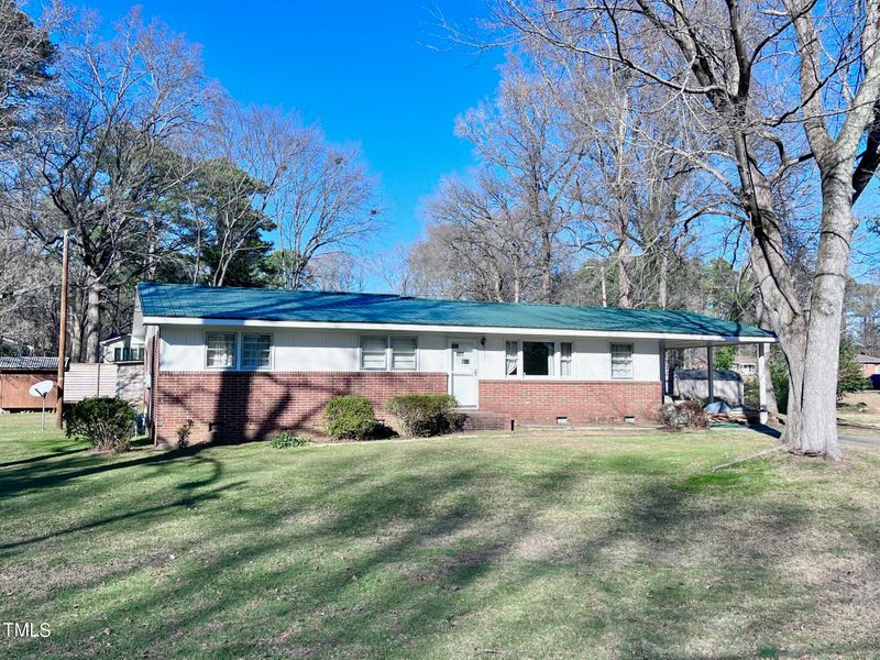 504 Winterlochen Rd, Raleigh, NC 27603