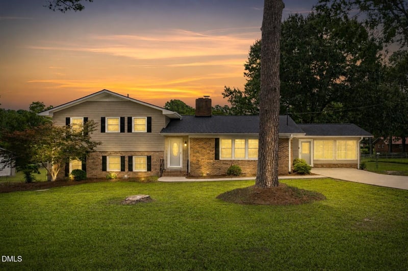 504 Worth Hinton Rd, Zebulon, NC 27597