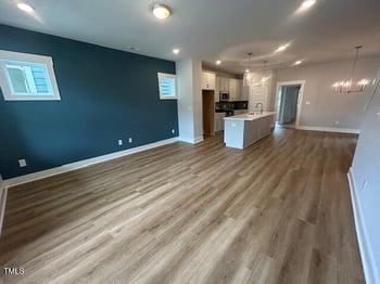 504 Yeowell Dr, Chapel Hill, NC 27514