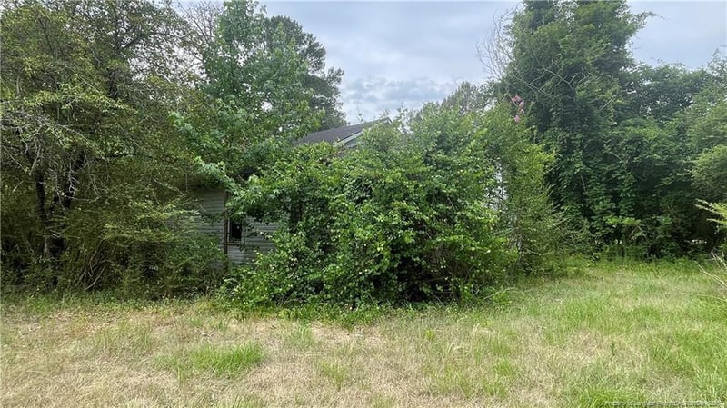 5041 Sanderosa Rd, Fayetteville, NC 28312