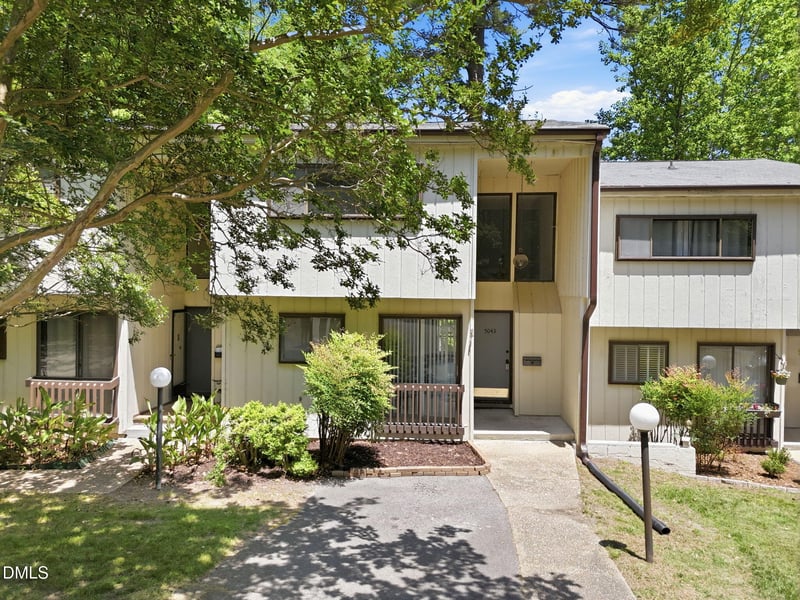 5043 Tall Pines Ct, Raleigh, NC 27609