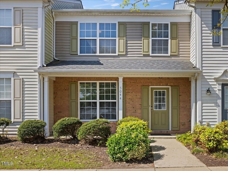 5044 Brooke Lauren Ln, Raleigh, NC 27616
