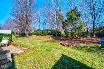 5045 Homeplace Dr, Apex, NC 27539
