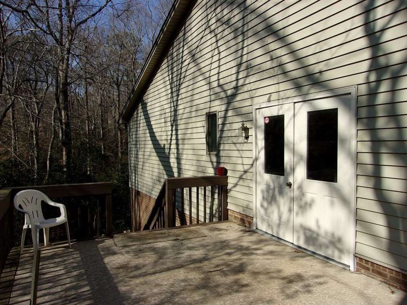 5047 Blue Bird Dr, Sanford, NC 27332