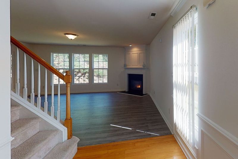 5049 Babbling Brook Dr, Raleigh, NC 27610