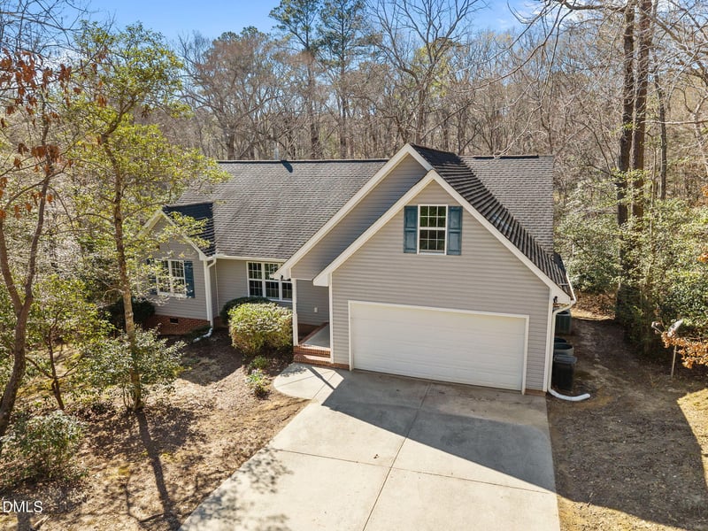 5049 Bluebird Dr, Sanford, NC 27332