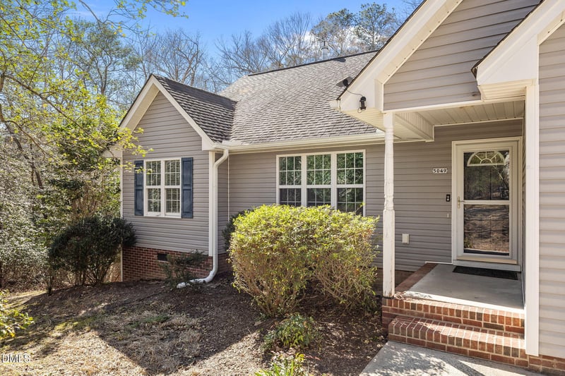 5049 Bluebird Dr, Sanford, NC 27332