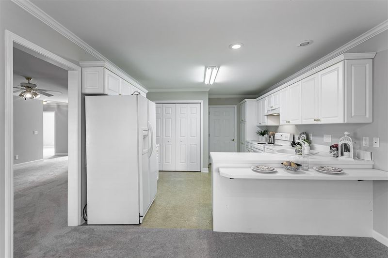 505 Alamance Rd #102, Burlington, NC 27215