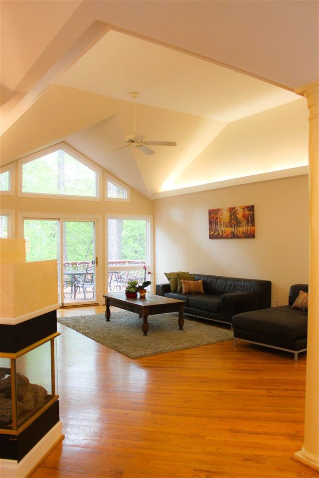 505 Booth Rd, Chapel Hill, NC 27516