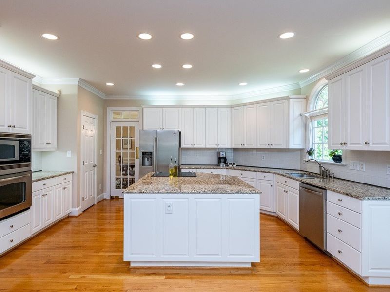 505 Bridewell Ct, Cary, NC 27518
